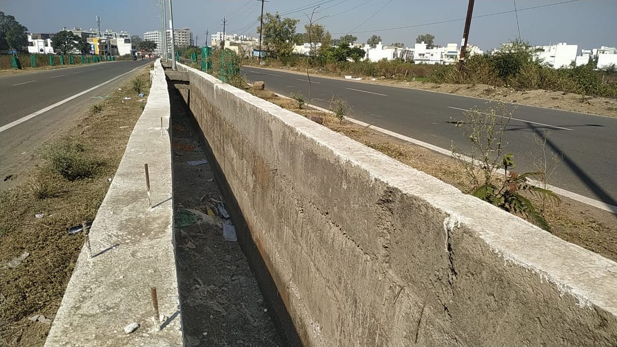 Bhopal: PWD has given the canal the shape of a drain, 12 feet deep, accidents are happening, people say it sho