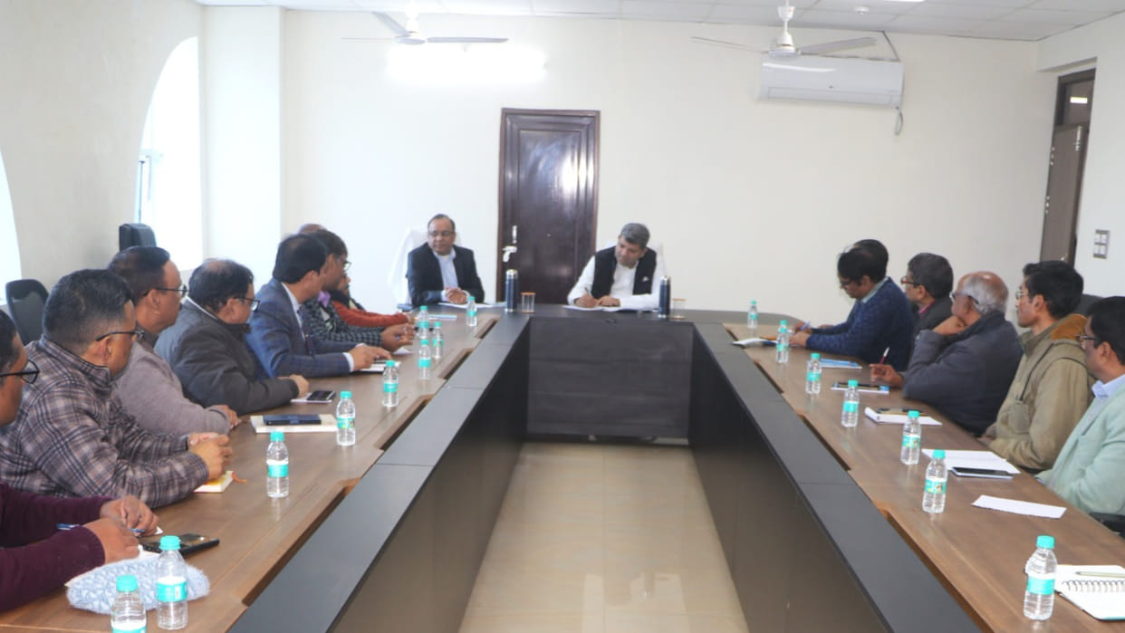 Technical Education Minister Ashish Patel visited MMMUT in Gorakhpur, gave instructions