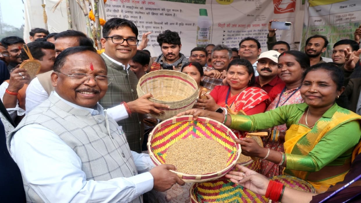 Minister Netam said- Saras Mela will increase the confidence of women groups in chhattisgarh