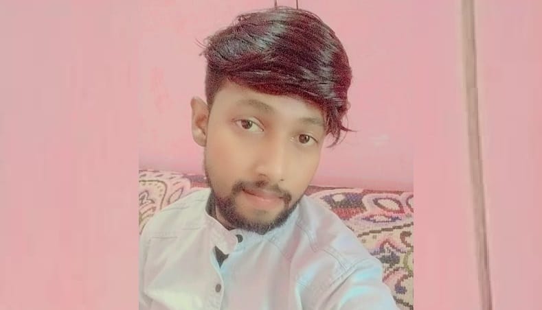 Love did not work out Son committed suicide due to fathers opposition suicide note found in his pant pocket