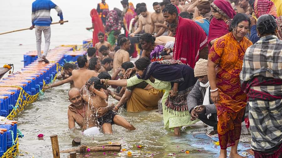 Ardha Kumbh Kumbh Purna Kumbh and Maha Kumbh know what is difference how is calculation done