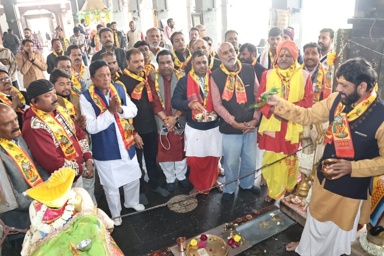 Indore: Yadav community upset over giving temple on rent for wedding, purified the temple