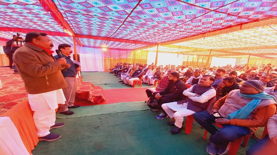 MP Chahar 24 hour Chaupal  Complainants stayed in cold night in hope of  solution 335 complaints received
