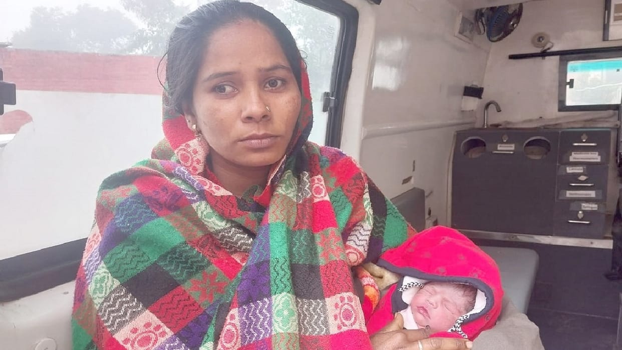 Cruelty of Kaliyuga mother in Jind: Newborn baby girl thrown in street in freezing cold, woman saved her life