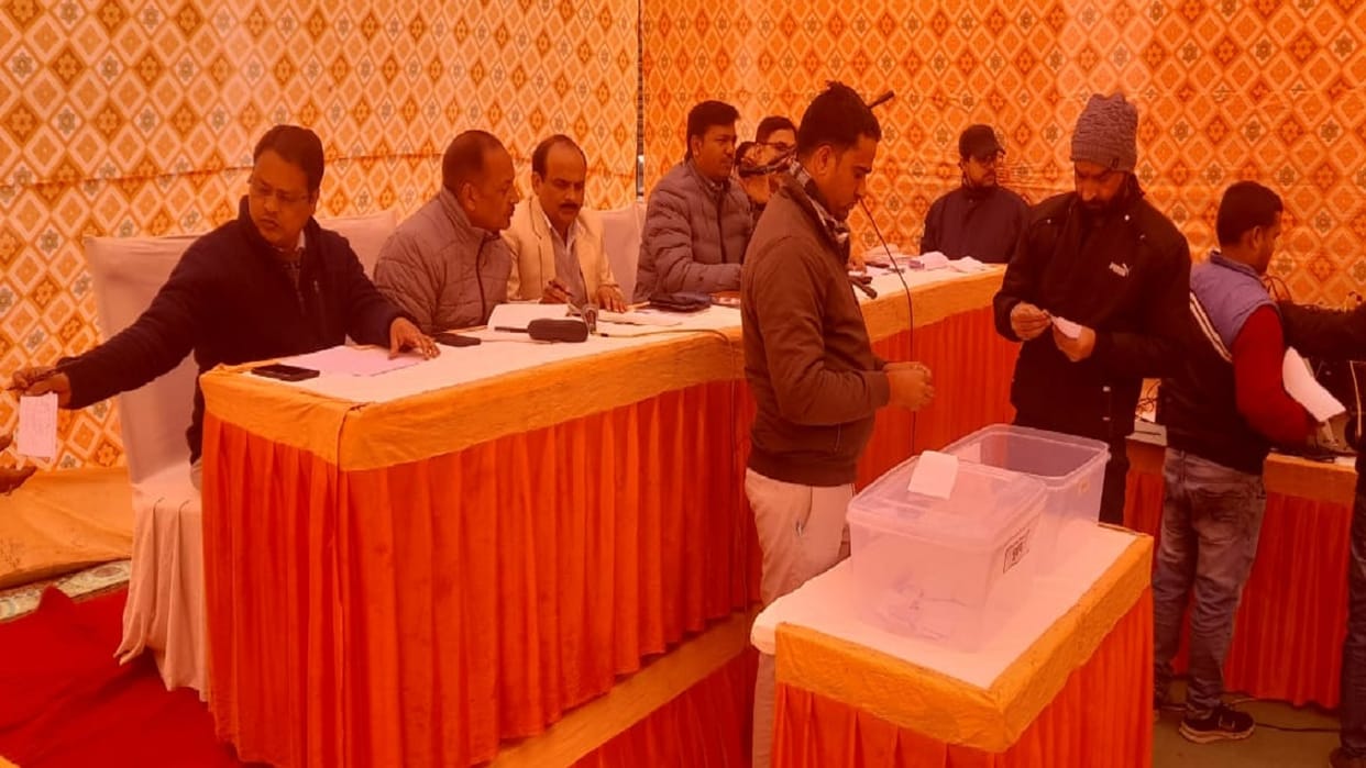Lottery was drawn for Sector 3 and 4 in Greater Bareilly Housing Scheme