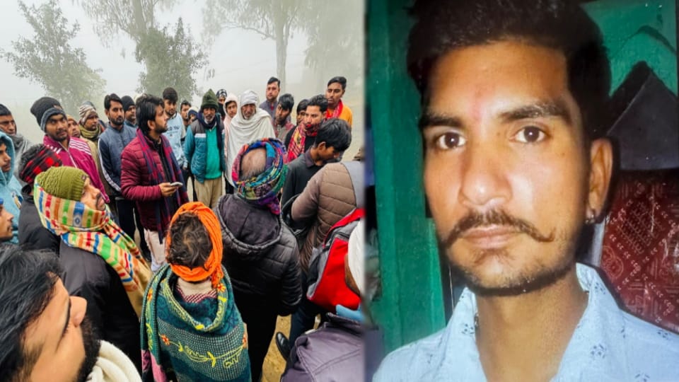 Accident in Meerut: A young man died after being crushed by a tractor on Rohta Road, his family members create