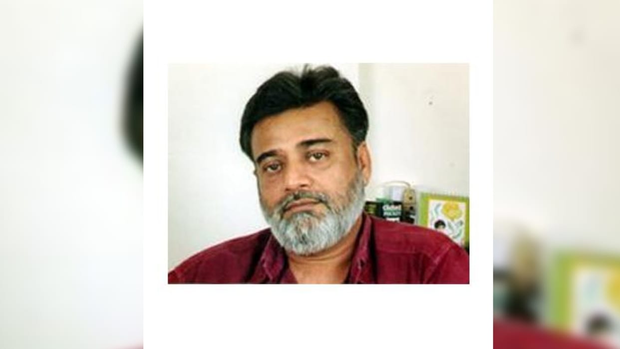Tv Director Manjul Sinha Passes Away He Suffered From Massive Heart Attack