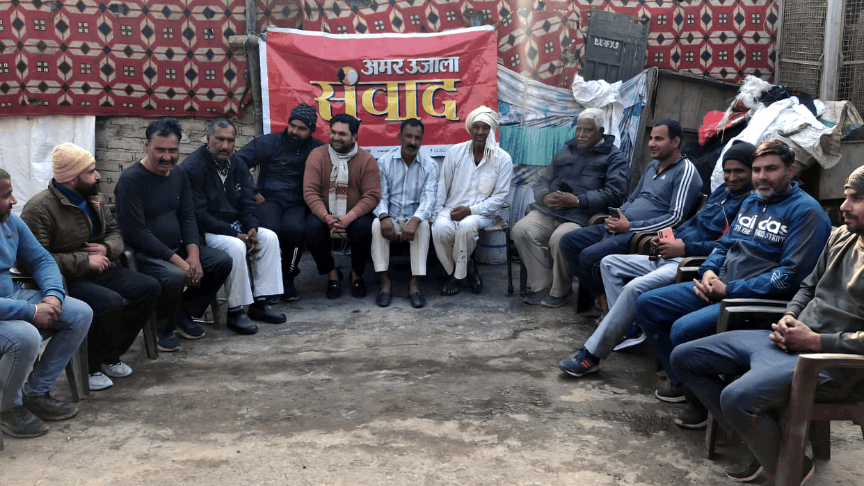 There are no facilities in the village of Usmanpur in Delhi