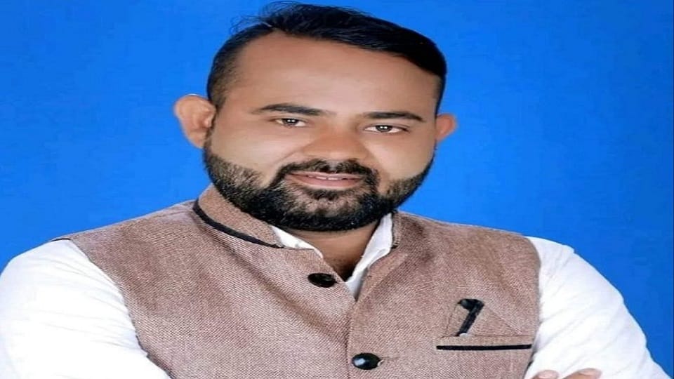 Ravikant Mishra absconding accused in Mahadev online betting case arrested police in search of absconding Govi