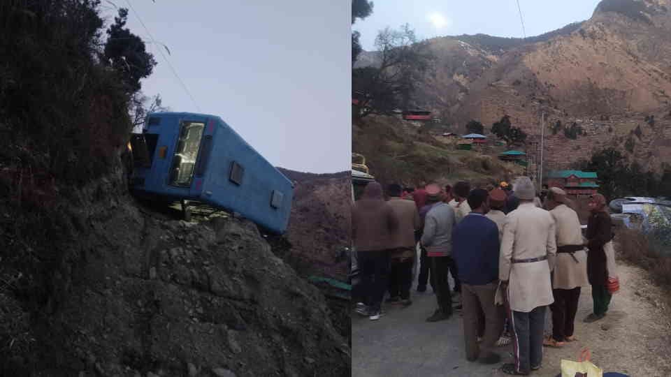 Uttarkashi Accident near Sunkundi village bus full of passengers overturned from road into ditch