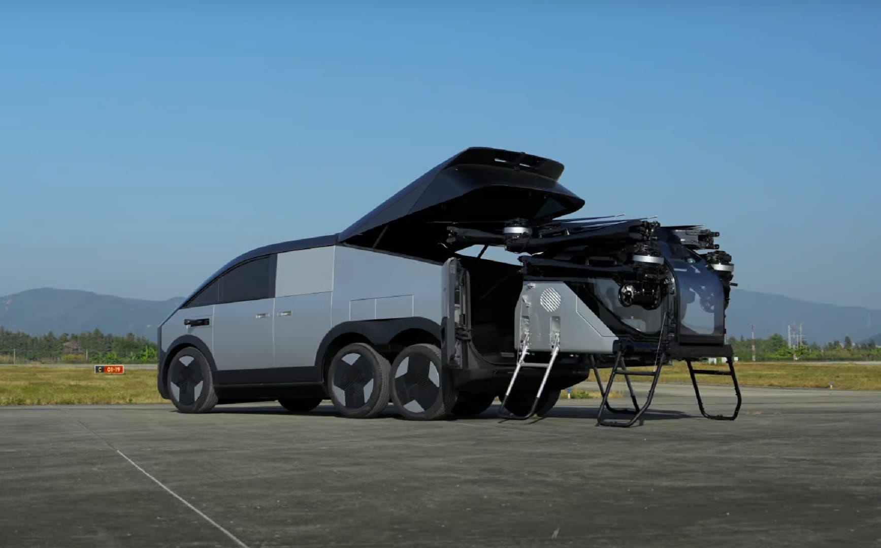 Chinese manufacturer XPeng Aero HT Land Aircraft Carrier could make Flying cars commercially viable by 2026
