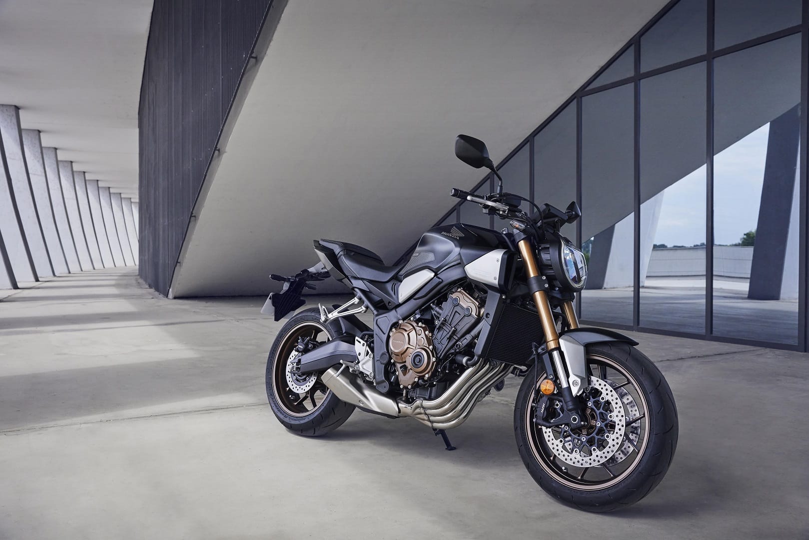 Honda CB650R and Honda CBR650R Motorcycle to get e-clutch only Know Details