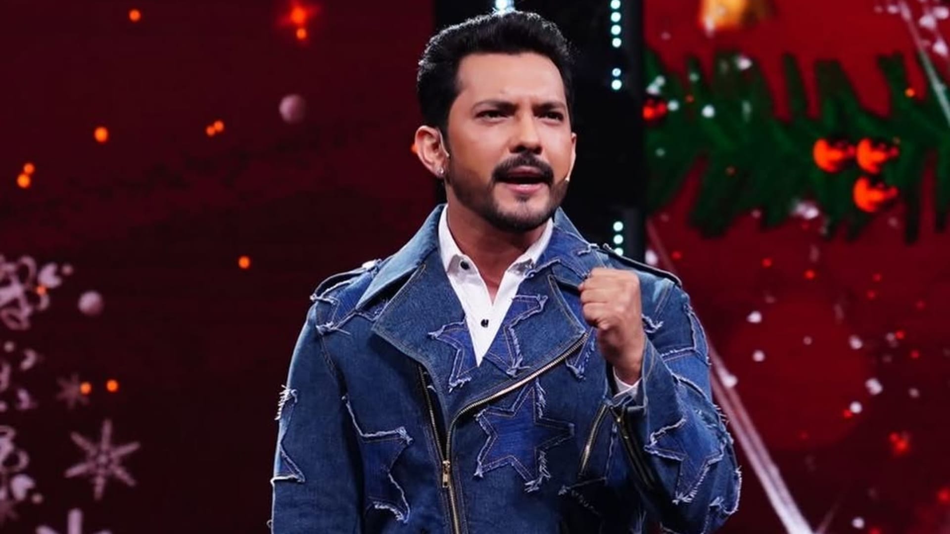 Saif Ali Khan to Salman Sonu Nigam aditya narayan many more bollywood actors get attacked as per report