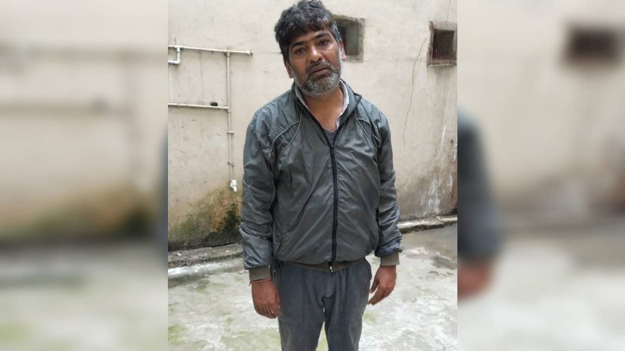 Bihar Motihari police freed junk dealer from kidnappers in few hours and then kept him in custody for 36 hours