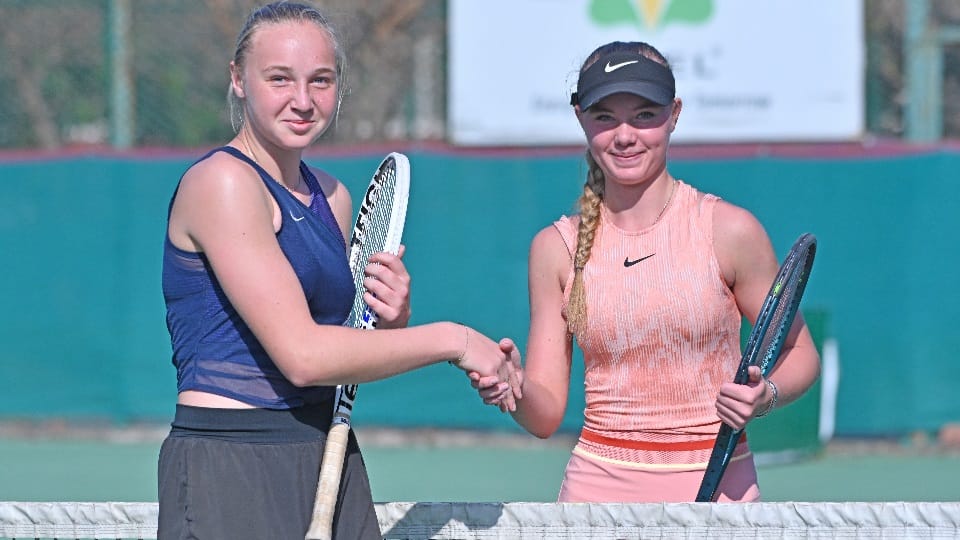With every shot, the friendship between Russia and Ukraine grew