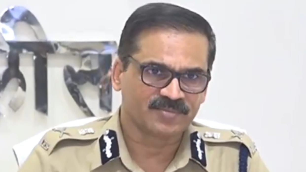 On arrest of career counsellor CP Dr Ravinder Singal reacts news in hindi