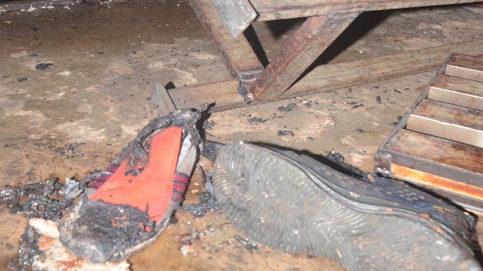 Agra oven explosion Blast while making bread 14 workers burnt five in critical condition