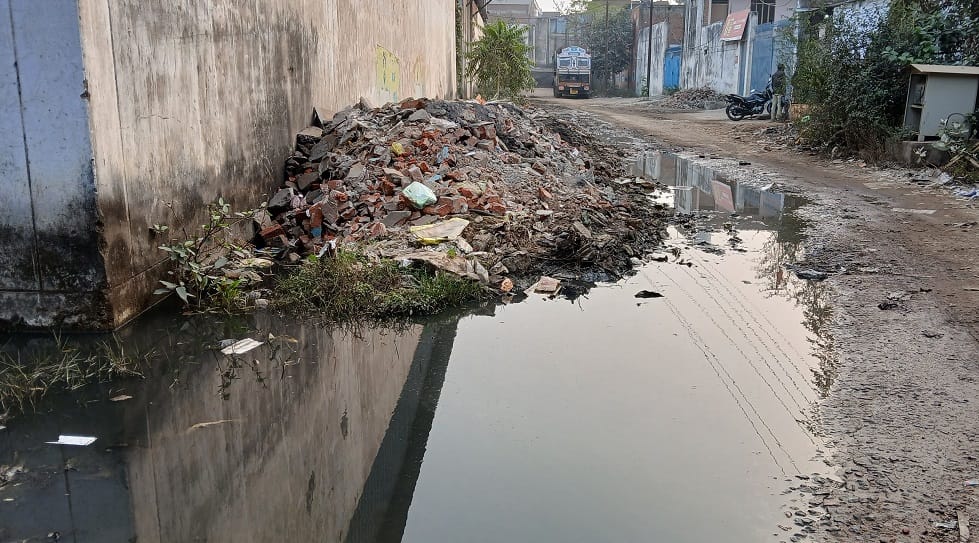 Kanpur Rain deals 500 crore blow to industries and markets production stalled in over 200 factories