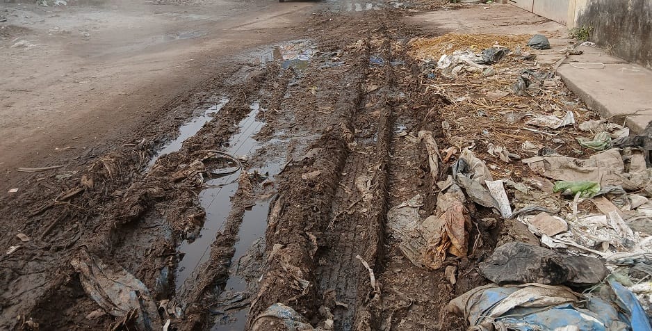 dilapidated roads and clogged drains people struggling with  waterlogging factory owners expressed their pain