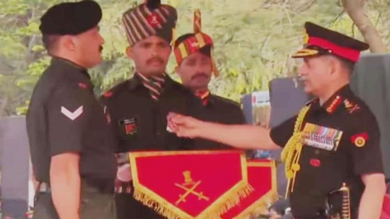 Himachal News Nayak Hemraj of Mandi awarded with Army Medal had killed two terrorists