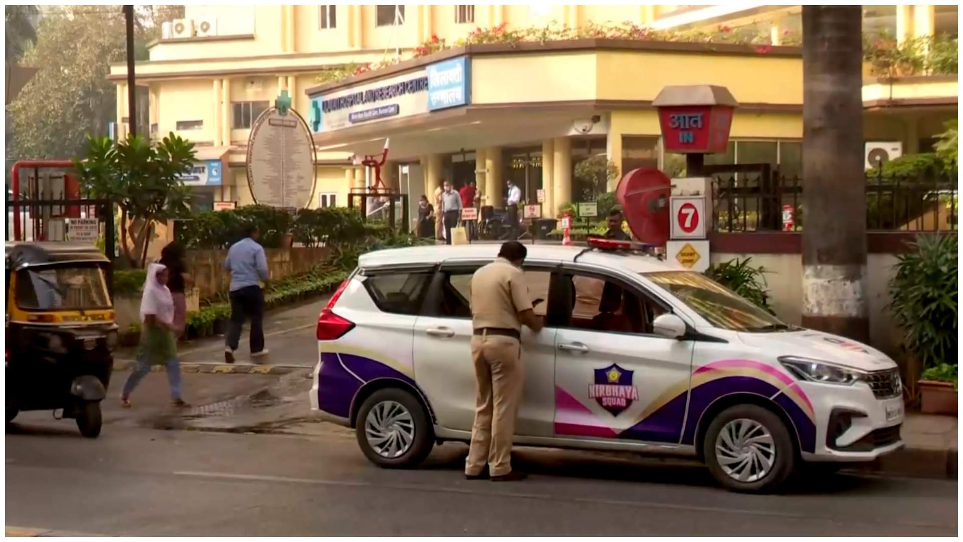 Supriya Sule expressed concern over the attack on Bollywood actor Saif Ali Khan Know all about it