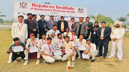 Khalifa Cricket Academy won the series in Bareilly defeating Gorakhpur team
