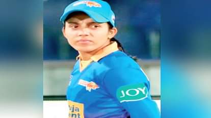 Dharamshala: Himachal's Tanuja Kanwar opened her account of wickets in ODI