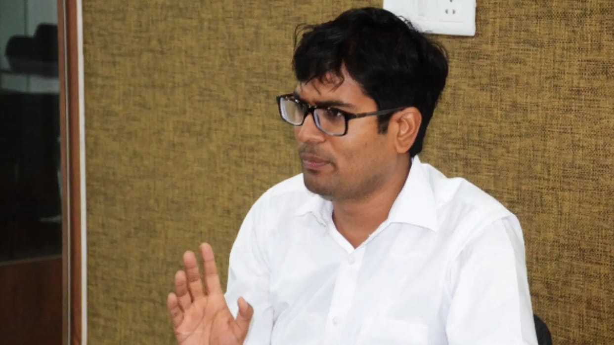 Two engineers of the Housing Board have been suspended, notice issued to the contractor in CG