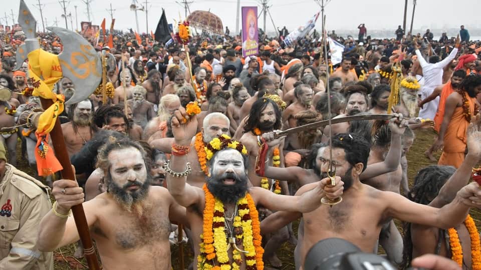 Maha Shivratri 2025 Naga Sadhus Depart After Amrit Snan in Mahakumbh Know Next Destination after prayagraj