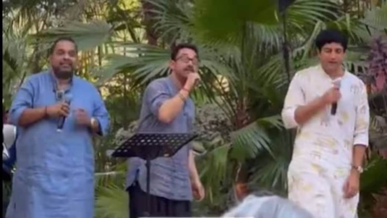 Javed Akhtar 80th Birthday Aamir Khan Farhan Akhtar and Shankar Mahadevan performed at celebration