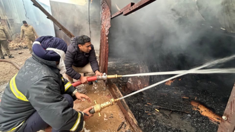 Fire broke out in furniture warehouse in Sarangpur chandigarh