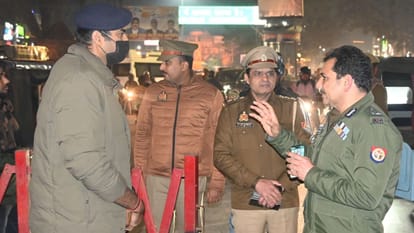 Encroachment an Slums removed in varanasi construction demolished campaign run across city