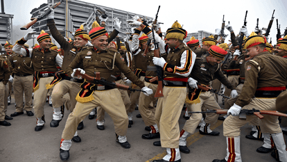 Republic Day 2025 Ban on flying objects in Delhi photos