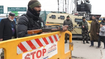 Security strategy in Jammu and Kashmir after the killing of tourists in a terrorist attack in Byasaran (Pahalg