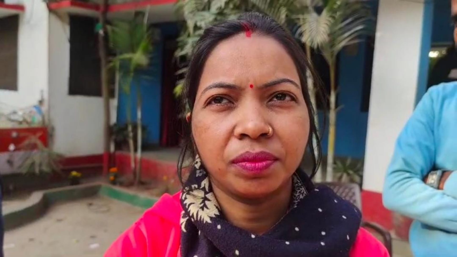 Madhepura News: Before CM Nitish's visit nurse robbed of Rs 3 lakhs just 200 meters away from police station