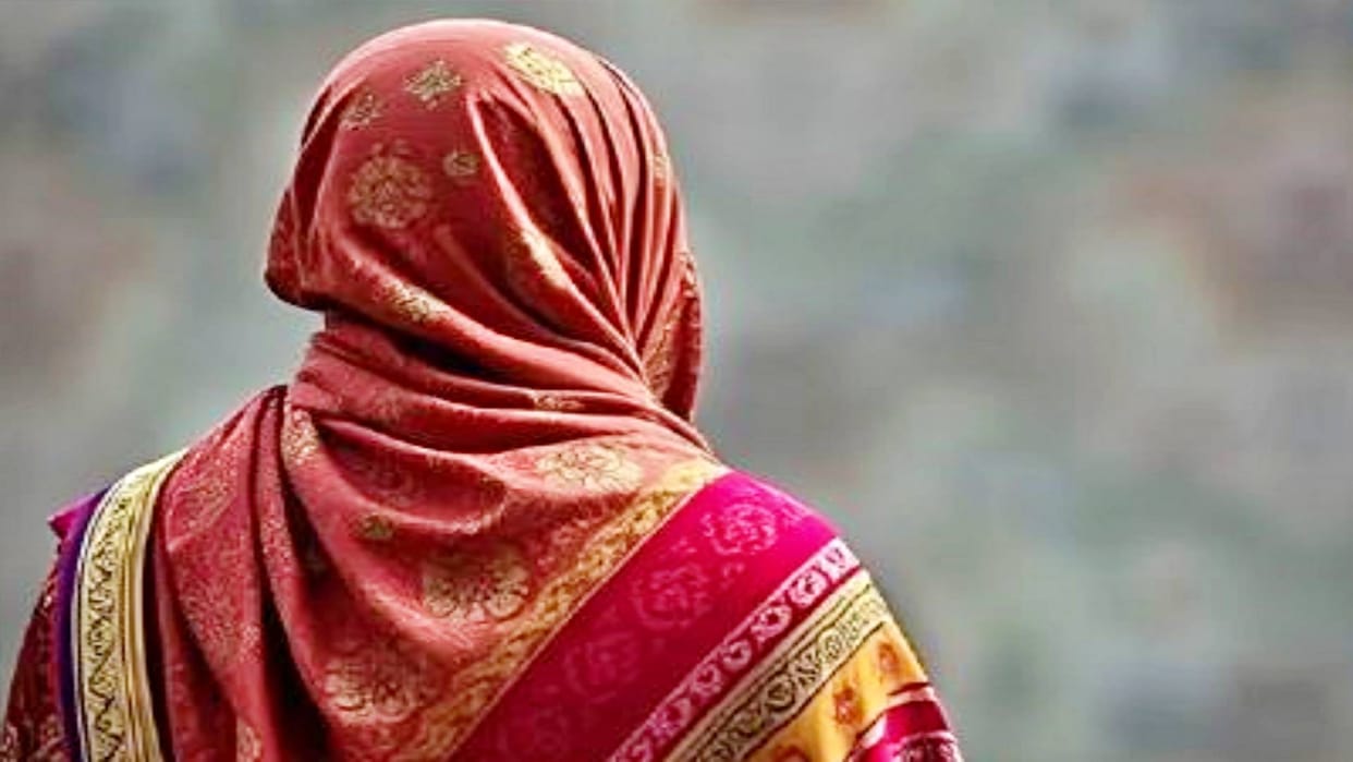 Gwalior  News Mother of two children ran away with her minor brother-in-law