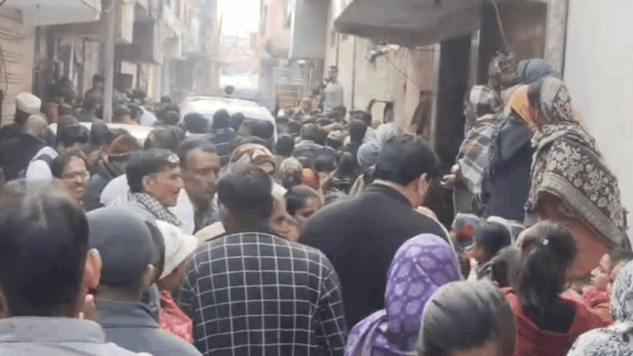 15-year-old minor murdered by slitting her throat in Faridabad
