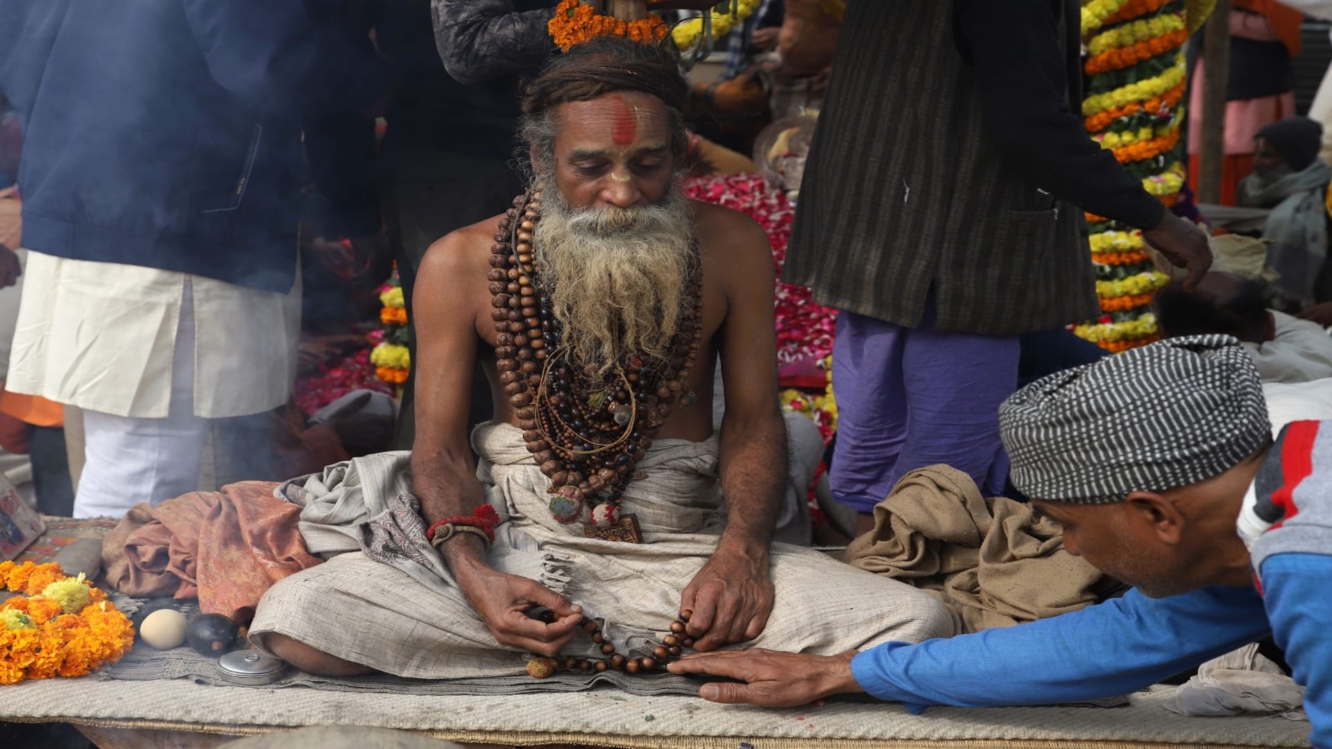 Saints gathered from all over the country chanted Jai Shri Ram, echoes of Har Har Gange