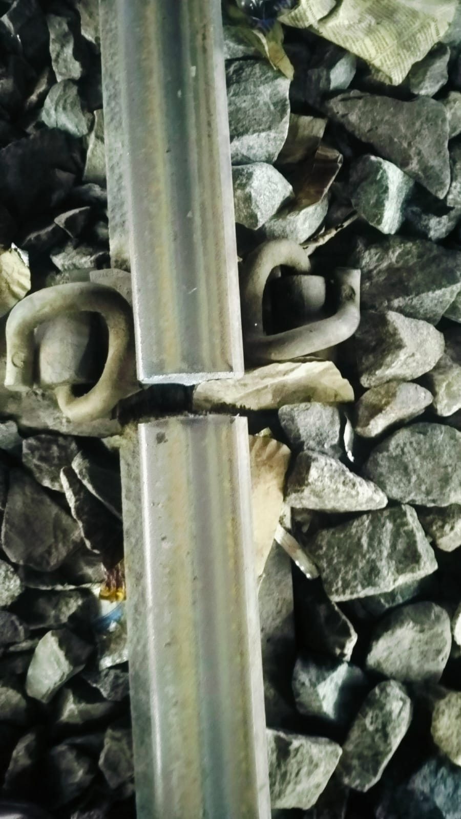 Rae Bareli: Track broken at railway station during shunting, created panic; no accident occurred