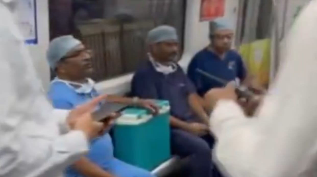 Hyderabad Metro creates green corridor for heart transplantation, covers 13 km in 13 minutes news in hindi