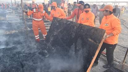 Maha Kumbh Fire News: Cylinder Blast in Prayagraj Mahakumbh  Mela Sector 19, Fire Tendors Reached Spot