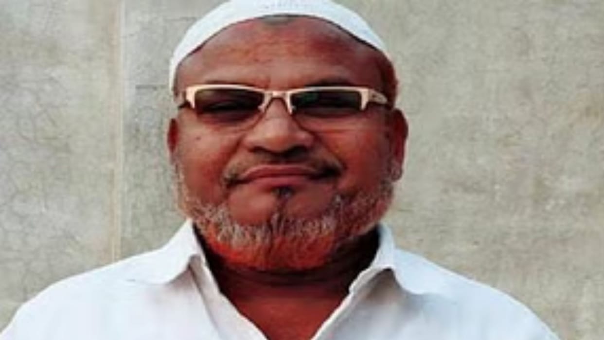 11th case against Reyaz Ansari accused of fake will and threats in ghazipur