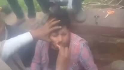 Villagers cut the hair and moustache of the boy who had gone to get engaged in karauli