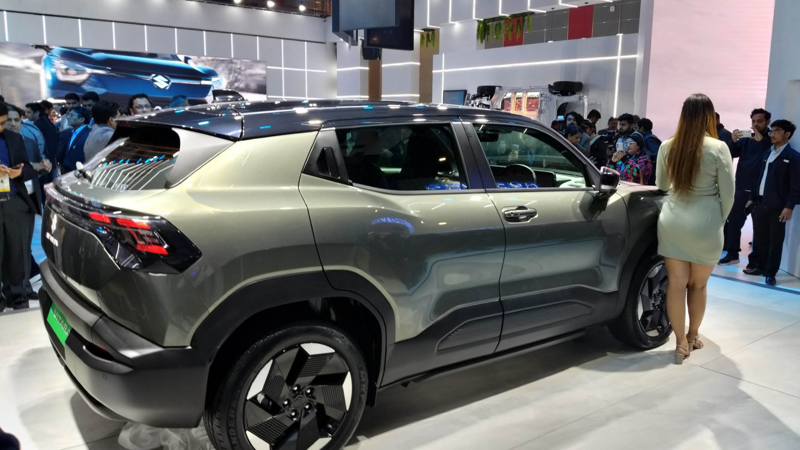 Maruti e Vitara production starts in Gujarat plant know features specifications range battery pack details