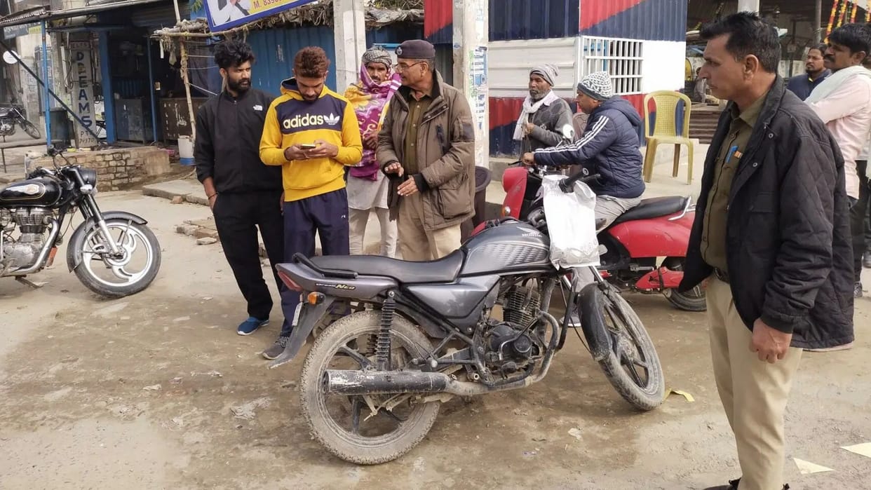Driving license cancelled on 10 challans in varanasi DL not restored for five years