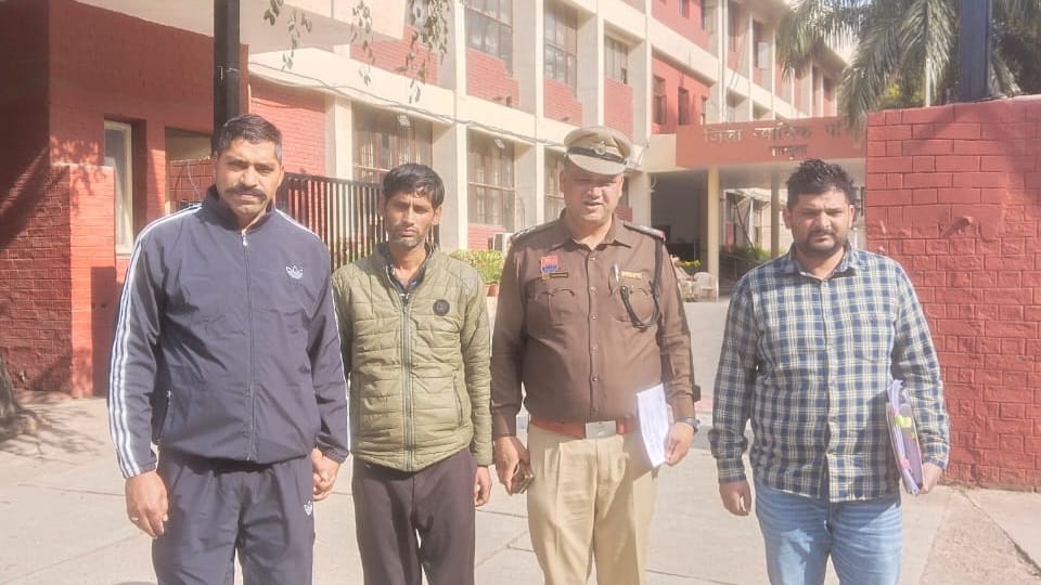 One accused arrested in case of taking bribe in scholarship scam