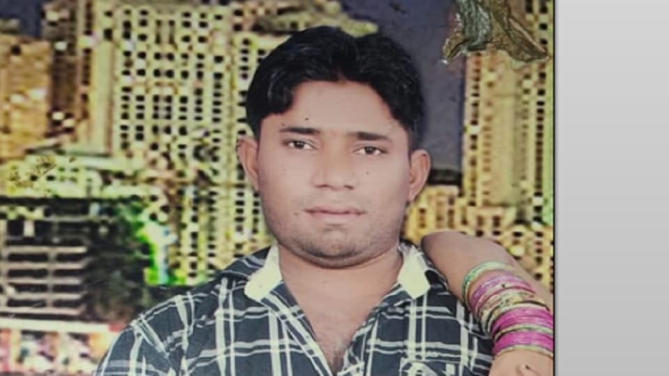 Meerut: Petrol pump employee dies after falling into open drain, mother becomes unconscious