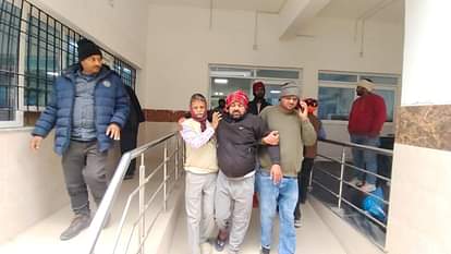Siwan News: Criminals shot a businessman after kidnapping him, then left him home after getting him treated