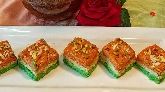 Republic Day 2025 Special Dish Know How to Make Tiranga Barfi at home Recipe in HIndi