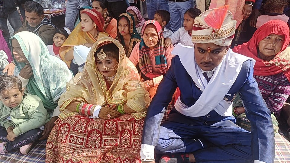Sarva Shakti Seva Sanstha got eight couples married